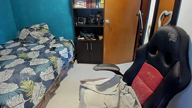 Snapshot of peanut_tangerine chatting on 12, 9, 2025 peanut tangerine online show from 12, 9, 2025