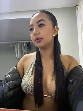 Snapshot of SOPHIACANDY19_ chatting on 13, 12, 2024 SOPHIACANDY19 online show from 13, 12, 2024