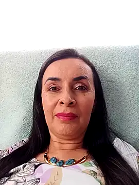 Samantha Sullivan  online show from 11, 10, 2025