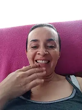Samantha Sullivan  online show from 8, 5, 2026