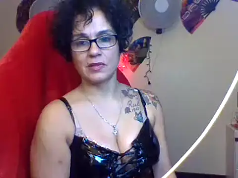 lachulalarubie online show from 24, 12, 2024