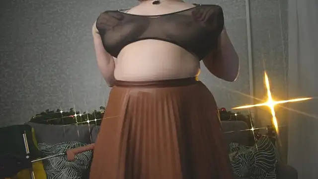 Kira Citro online show from 18, 12, 2024