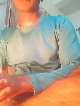 Snapshot of Wild-Honey chatting on 13, 1, 2025 Wild-Honey online show from 13, 1, 2025