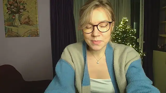 Snapshot of TaylorBre chatting on 24, 12, 2024 TaylorBre online show from 24, 12, 2024