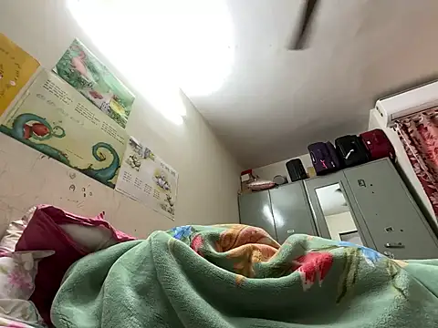 Snapshot of SammyChocolateIndian chatting on 1, 1, 2025 SammyChocolateIndian online show from 1, 1, 2025