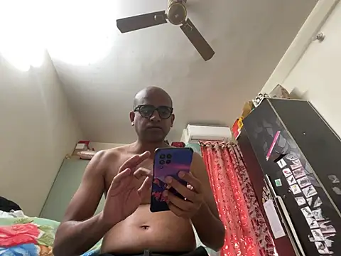 Snapshot of SammyChocolateIndian chatting on 6, 2, 2025 SammyChocolateIndian online show from 6, 2, 2025