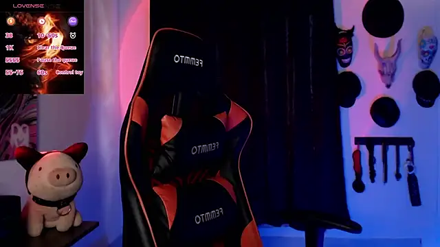 Snapshot of LilithSharon chatting on 20, 11, 2025 LilithSharon online show from 20, 11, 2025