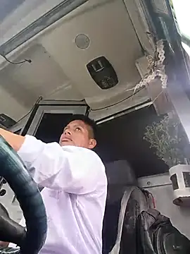 alexchir4 online show from 27, 10, 2025