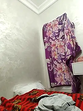 MorrocanMan39 online show from 13, 9, 2025