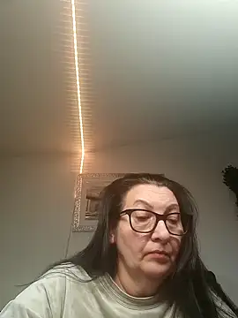 Genoveva73sexy online show from 18, 12, 2024