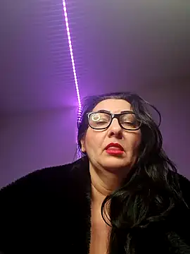 Genoveva73sexy online show from 28, 12, 2024