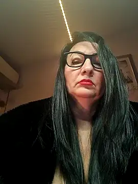 Genoveva73sexy online show from 29, 12, 2024