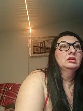 Genoveva73sexy online show from 6, 2, 2025