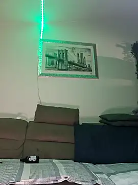 Genoveva73sexy online show from 18, 2, 2025