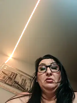 Genoveva73sexy online show from 9, 3, 2025