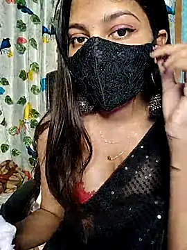 Reena Singh53 online show from 21, 2, 2025