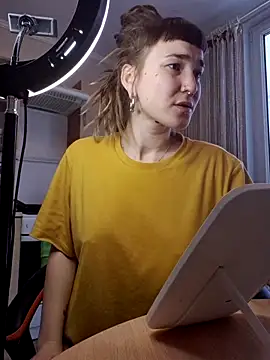 Snapshot of FoxRineHelen chatting on 17, 2, 2025 FoxRineHelen online show from 17, 2, 2025