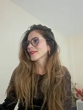 Hanny 24 online show from 22, 2, 2025