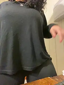 babyluna939 online show from 5, 10, 2025