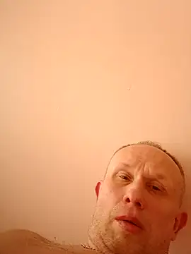 Snapshot of X46x chatting on 26, 9, 2025 X46x online show from 26, 9, 2025