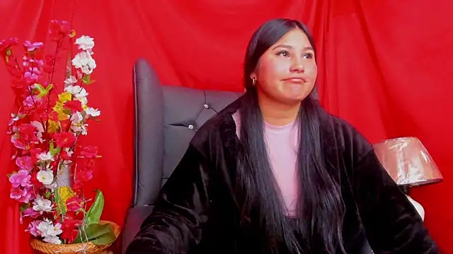 Snapshot of Little_Ivy chatting on 20, 2, 2025 Little Ivy online show from 20, 2, 2025