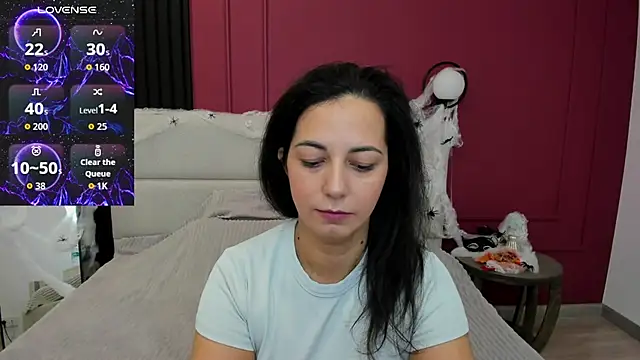 Snapshot of Linda_Insatiable chatting on 23, 10, 2025 Linda Insatiable online show from 23, 10, 2025