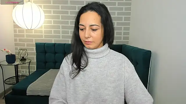 Snapshot of Linda_Insatiable chatting on 11, 11, 2025 Linda Insatiable online show from 11, 11, 2025