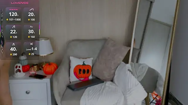 Snapshot of Sofisaenz_ chatting on 7, 10, 2025 Sofisaenz online show from 7, 10, 2025