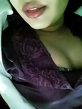 Snapshot of Miss-Siyaa chatting on 1, 12, 2024 Miss-Siyaa online show from 1, 12, 2024