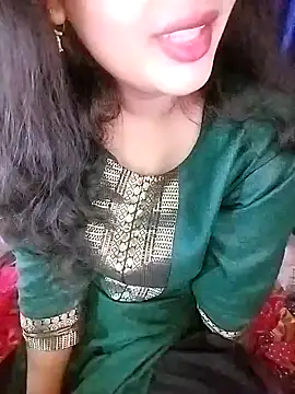 Snapshot of Miss-Siyaa chatting on 2, 12, 2024 Miss-Siyaa online show from 2, 12, 2024