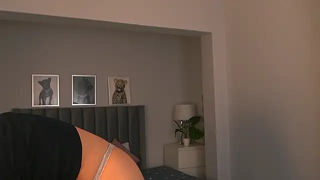 Madie  collins online show from 17, 3, 2026