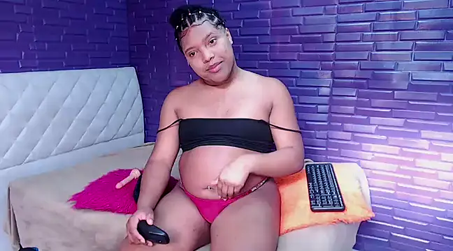 Snapshot of ShanayaKops chatting on 29, 1, 2025 ShanayaKops online show from 29, 1, 2025