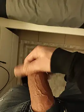 casper0303 online show from 9, 1, 2025