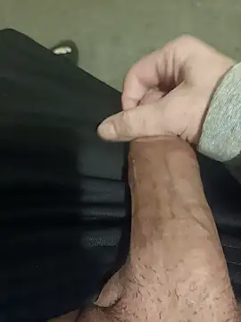 casper0303 online show from 4, 2, 2025