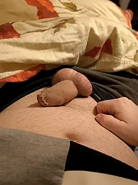 Snapshot of OdinWolf1990 chatting on 23, 12, 2025 OdinWolf1990 online show from 23, 12, 2025