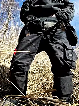 Snapshot of OdinWolf1990 chatting on 9, 4, 2026 OdinWolf1990 online show from 9, 4, 2026