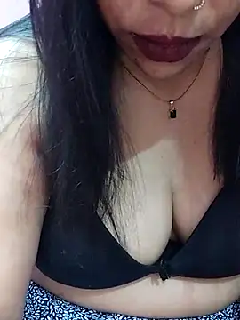 Urmila bhabhii online show from 13, 3, 2025