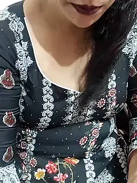 Urmila bhabhii online show from 7, 6, 2026