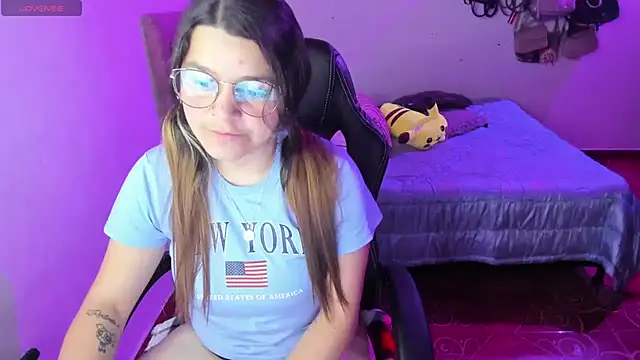 Snapshot of Sabrina_Hall_ chatting on 31, 12, 2024 Sabrina Hall online show from 31, 12, 2024