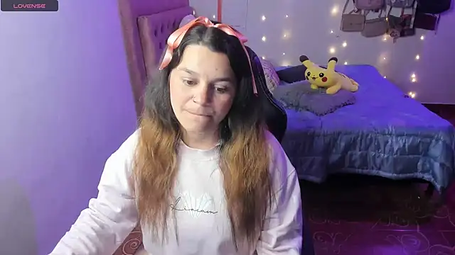 Snapshot of Sabrina_Hall_ chatting on 5, 2, 2025 Sabrina Hall online show from 5, 2, 2025