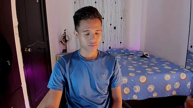 Snapshot of alessandro_wizard chatting on 11, 2, 2025 alessandro wizard online show from 11, 2, 2025