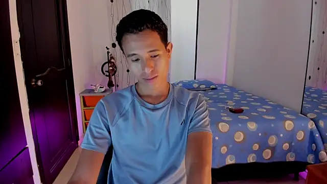 Snapshot of alessandro_wizard chatting on 10, 3, 2025 alessandro wizard online show from 10, 3, 2025