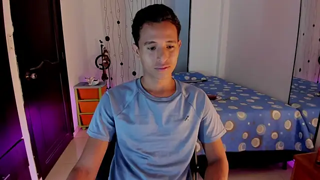 Snapshot of alessandro_wizard chatting on 10, 3, 2025 alessandro wizard online show from 10, 3, 2025