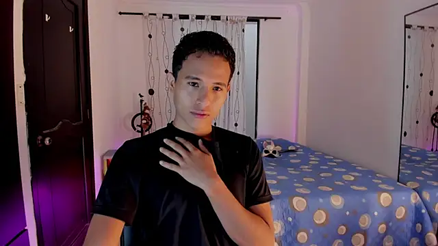 Snapshot of alessandro_wizard chatting on 12, 3, 2025 alessandro wizard online show from 12, 3, 2025