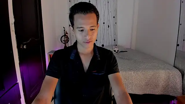 Snapshot of alessandro_wizard chatting on 19, 3, 2025 alessandro wizard online show from 19, 3, 2025