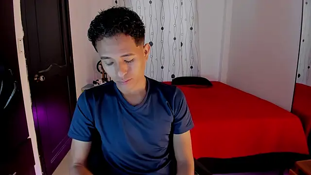 Snapshot of alessandro_wizard chatting on 21, 3, 2025 alessandro wizard online show from 21, 3, 2025