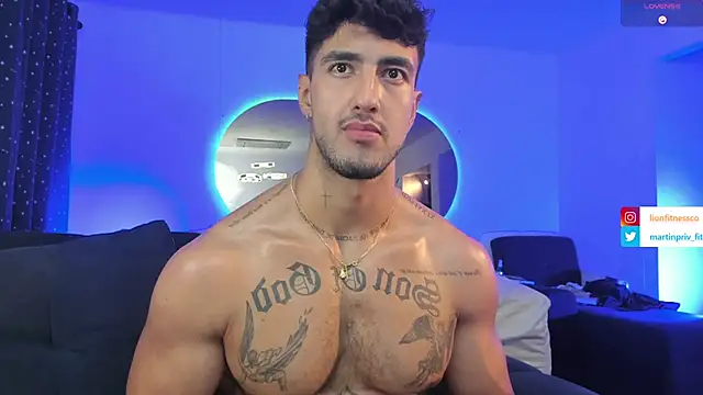 JACOB MARTINS online show from 9, 3, 2025