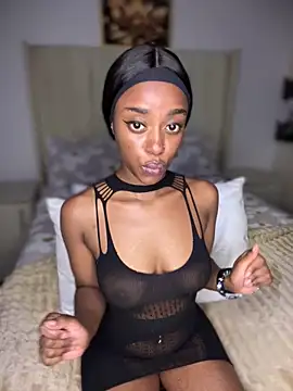 Snapshot of BhadBhad_Kitty chatting on 17, 3, 2025 BhadBhad Kitty online show from 17, 3, 2025