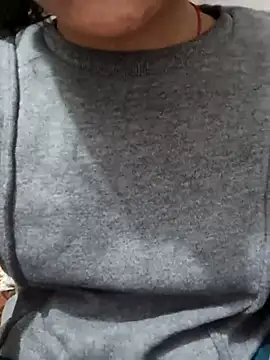 Snapshot of Riyu_05 chatting on 19, 2, 2025 Riyu 05 online show from 19, 2, 2025