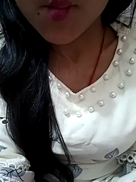 Snapshot of Riyu_05 chatting on 10, 3, 2025 Riyu 05 online show from 10, 3, 2025